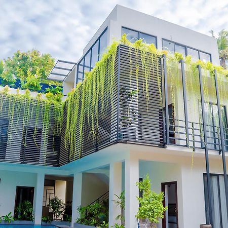 Ceylanro Transit Villa Negombo Bagian luar foto