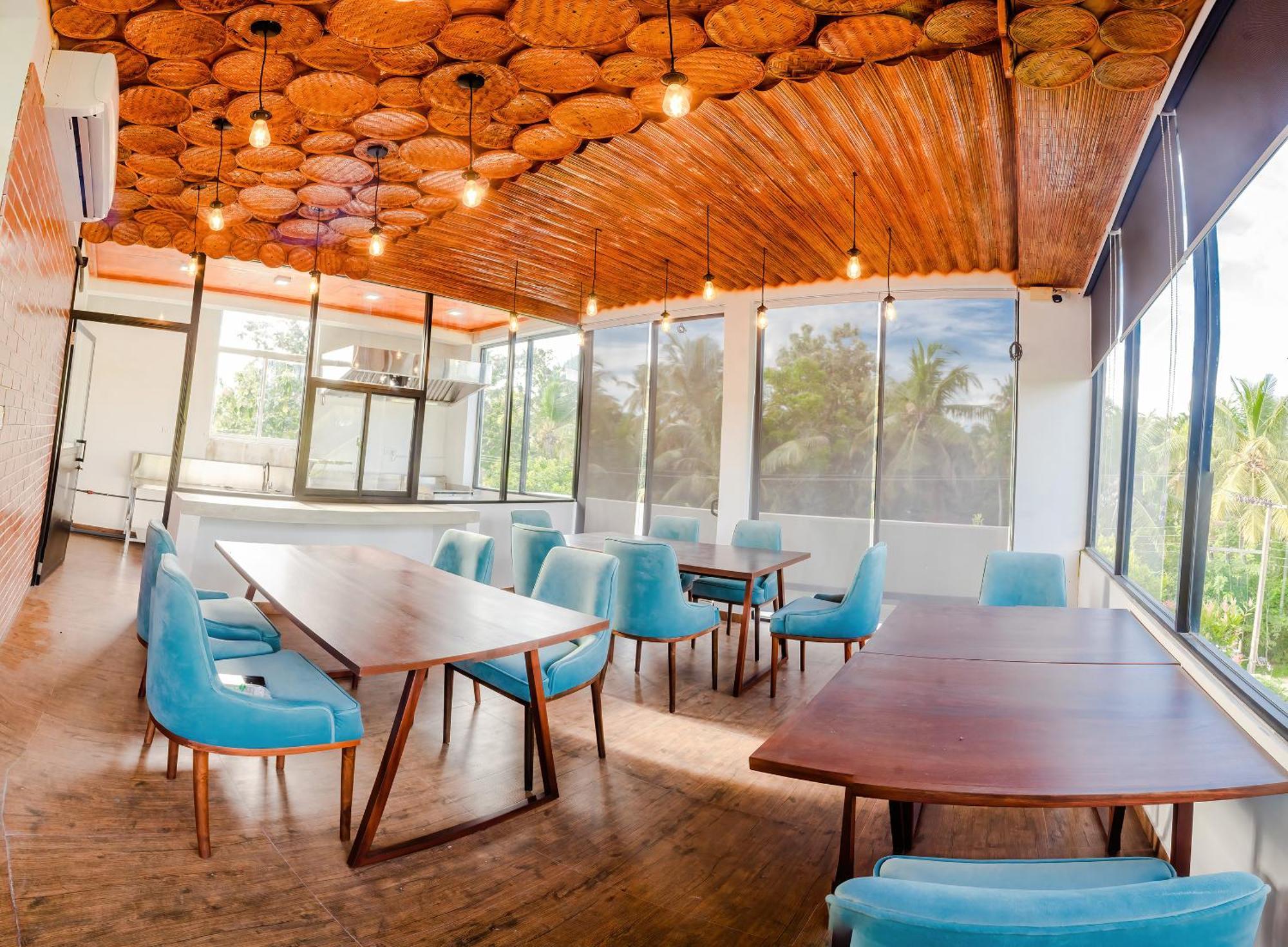 Ceylanro Transit Villa Negombo Bagian luar foto