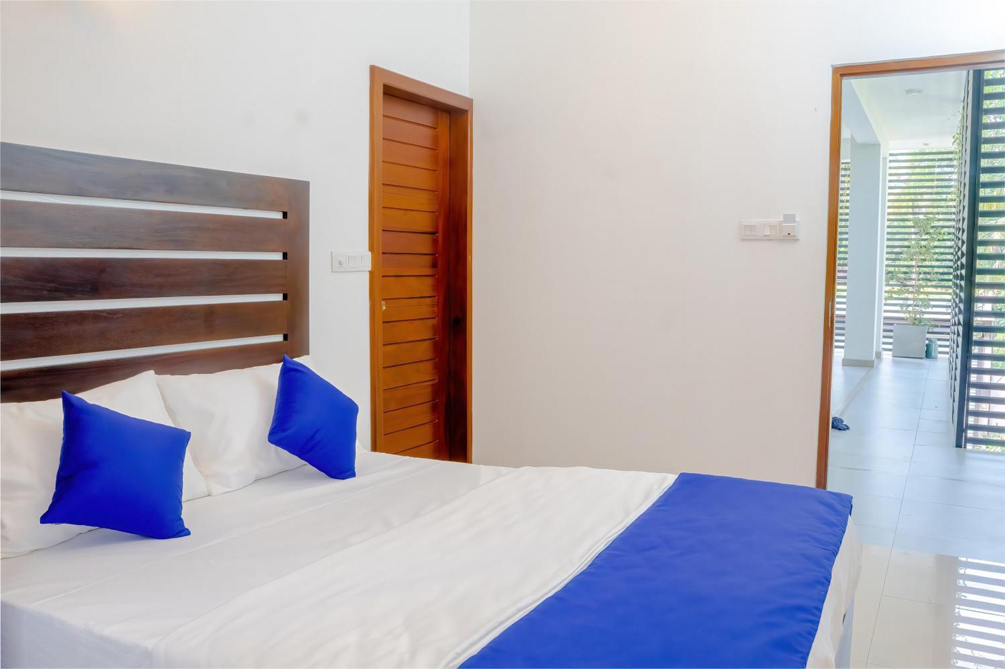 Ceylanro Transit Villa Negombo Bagian luar foto