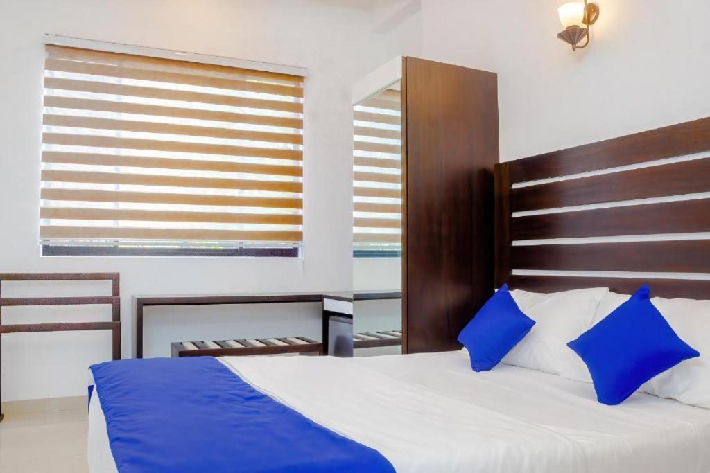 Ceylanro Transit Villa Negombo Bagian luar foto